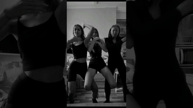 ЗНАКОМО? смотреть онлайн