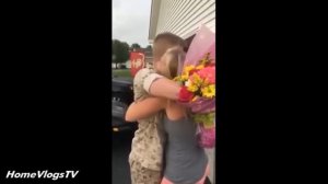 soldiers coming home surprise sister