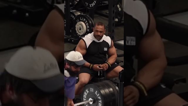 Elite Powerlifter Pretended to be a CLEANER | Anatoly GYM PRANK #shorts