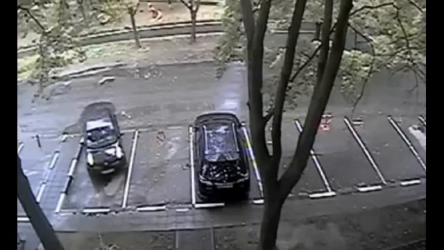 Закрутило на парковке смотреть онлайн