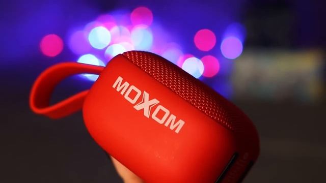Портативная Bluetooth Колонка MOXOM MX-SK10 смотреть онлайн