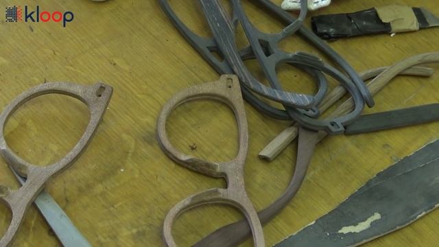 Made in KG: Деревянные очки и галстук-бабочки кыргызского производства смотреть онлайн