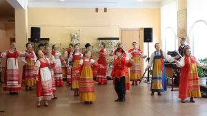 "Ку-ка-ре-ку, петушок" Ансамбль народной песни "Млада" (рук. Елена Ульянова, пед. Серафима Андреева