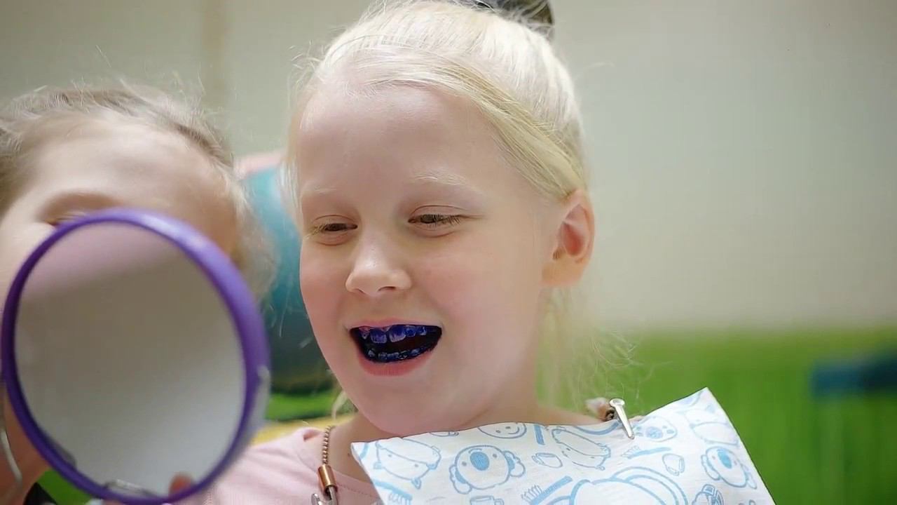 Уроки гигиены для детей в стоматологической клинике "Классик Дент" в Екатеринбурге смотреть онлайн