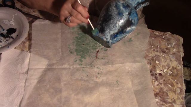 Saundra Meades DIY, how to paint a clear glass vase with glass paint. смотреть онлайн