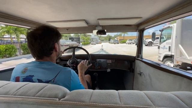 1930 Packard смотреть онлайн