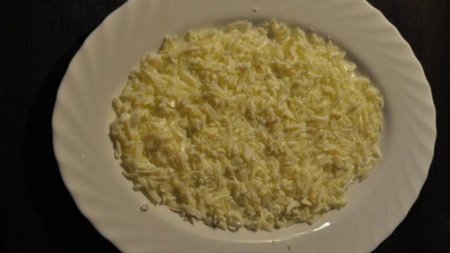 Салат Виноградная гроздь с копченой курицей