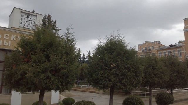 Прилетели в КМВ, заселились в г. Пятигорск, гора Кольцо в г. Кисловодск смотреть онлайн