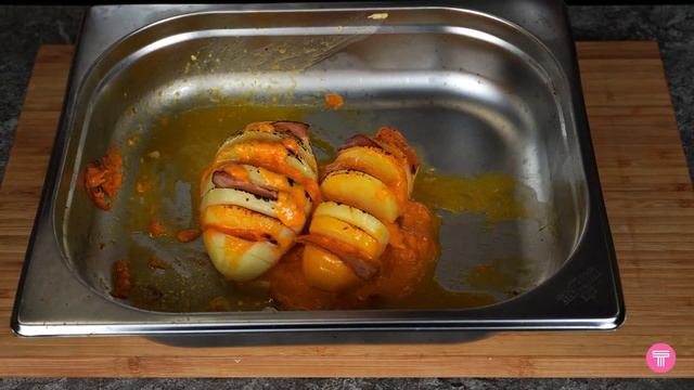 Картофель с сыром и соусом Чёрный перец Tamaki
