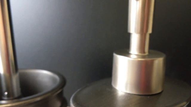 Аксессуары для ванной комнаты от компании Грандфаянс. Коллекция "Дамаск". смотреть онлайн