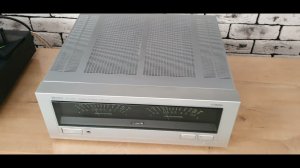 Victor M-7050 Laboratory