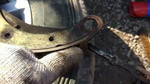 УАЗ Патриот 2015. состояние эксцентриков тормозных колодок.