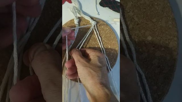 Плетеные косички. Макраме.