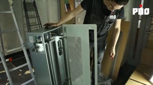 Монтаж потолочной тепловой завесы за подвесной потолок.