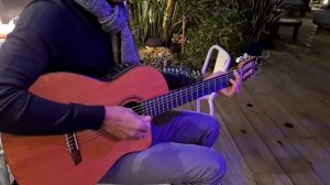 In The Air Tonight  (Phil Collins 1987) Naudo fingerstyle guitar