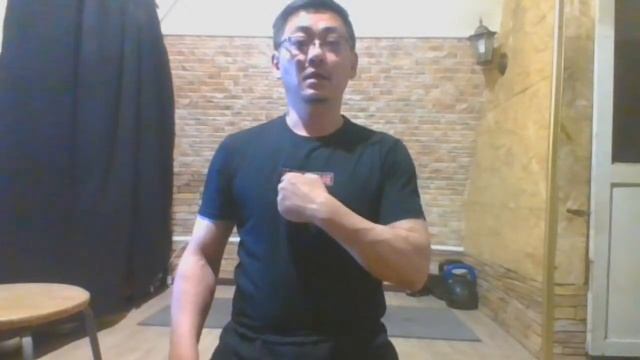 Упражнения для укрепления мышц-стабилизаторов спины и шеи / Сергей Ли