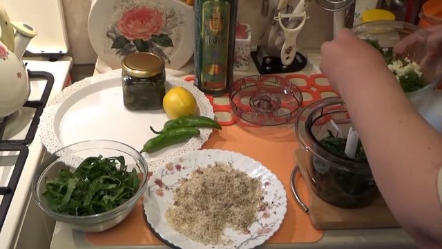 Пикантная аджика соус с листьями хрена смотреть онлайн