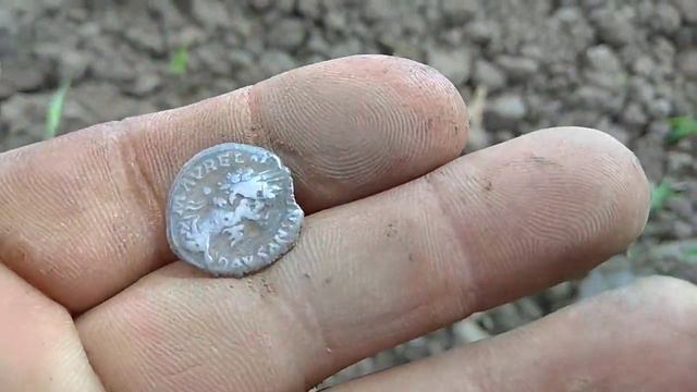 РИМСЬКЕ ПОСЕЛЕННЯ ДАЛО БАГАТО ЗНАХІДОК смотреть онлайн