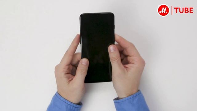 Распаковка смартфона OnePlus 6T