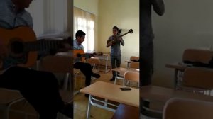 "Teki mene birce kelme sevirəm de.." Eliekber Dumanli (Tar),Elxan Eliyev(Gitar)