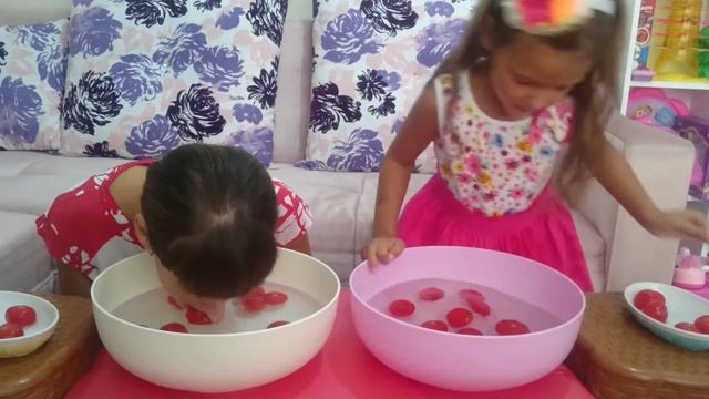 Челлендж без рук?No hands challenge ? смотреть онлайн