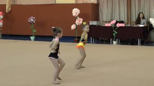 Петренко Поліна, Шевкопляс Марія  "Весняні ластівки 2015" г.Чернигов Художественная гимнастика