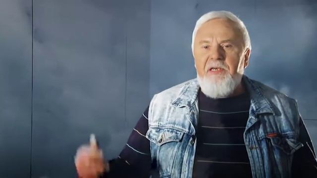 Читаем и чтим Сергей МЯКОТИН Итальянец 26/04/18 смотреть онлайн