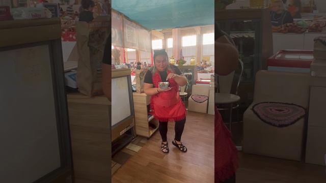 Суббота. Работа.Молочный корпус смотреть онлайн