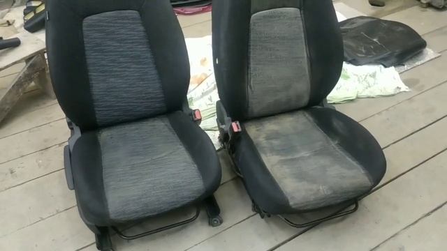 Стали менять чехлы в автомобиле, а там. ..... смотреть онлайн