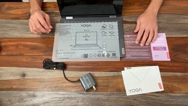 Unboxing and Overview of This Great Lenovo 2023 Newest Yoga 7i 2 in 1 Laptop смотреть онлайн