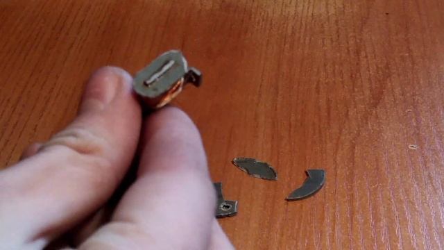 Из чего состоят высокоомные динамики (залипушки)