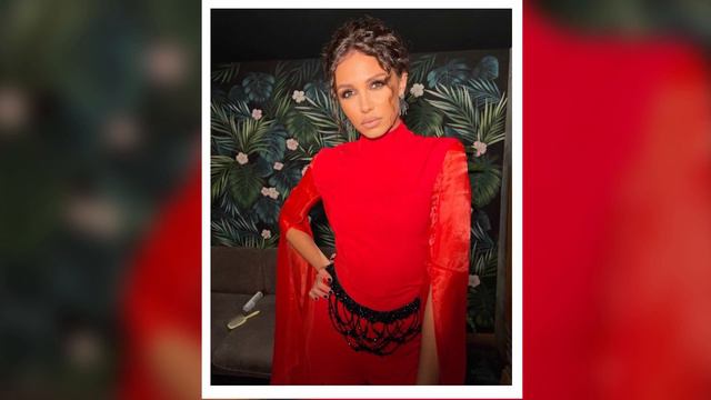 Аня Богдан отреагировала на возвращение Юли Зайки Холостяк 11 смотреть онлайн