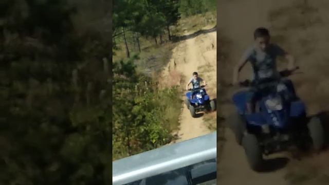 Еду на квадроцикле "Рысь 50" смотреть онлайн