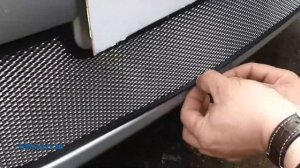 ТюнингМаркет.рф Установка решетки радиатора для Lada Largus (Хром)