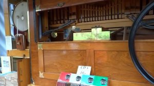 Музыкальная машина на перфокартах