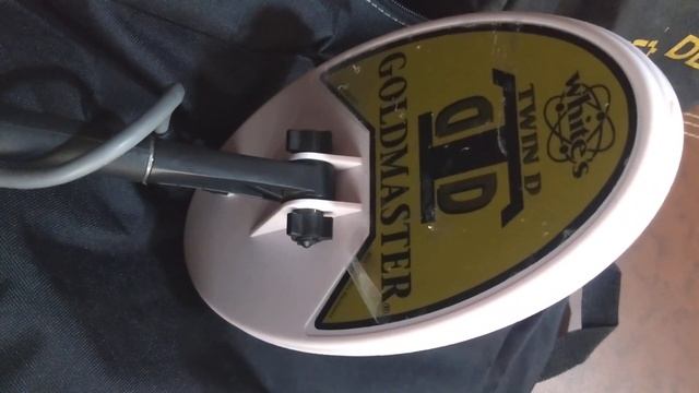Whites GMT Goldmaster Metal Detector Unbox Bonus Pack in Pakistan