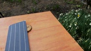 Тест солнечной панели 50 ватт в пасмурную погоду.