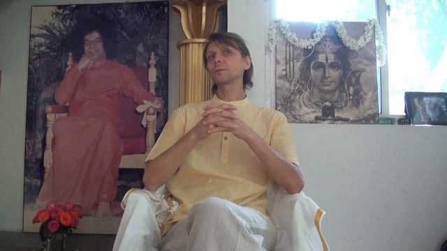 Семинар Сумирана в Путтапарти, Индия. 2020-01-21 смотреть онлайн