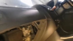 Mazda Familia печка дует холодом...