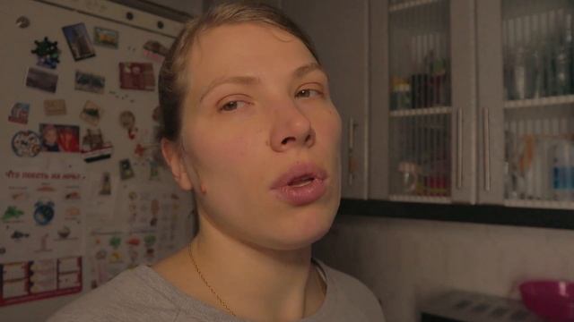 Нужно ли стричь ребенка в год налысо? Симейные Влоги Испания. смотреть онлайн