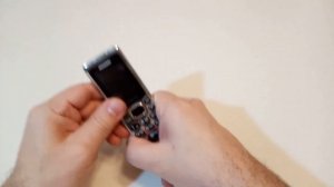 Maxvi M11 способный малыш в стекле и металле.