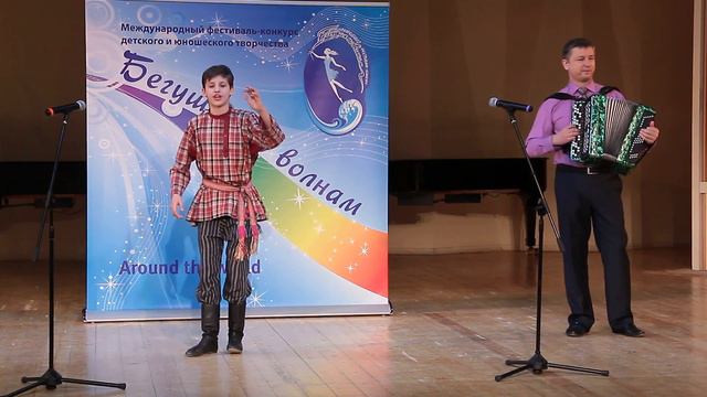 "Ох, позавидовал мужик" исп.Михаил Ющенко, концертмейстер Владимир Замула смотреть онлайн