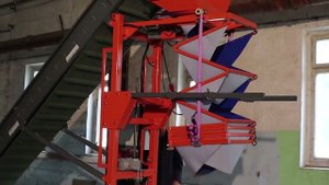 Устройство для наполнения контейнеров (видео)