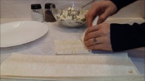 Треугольники из лаваша с творогом и сыром.Быстрый завтрак.