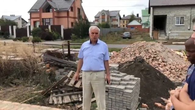 Устройство полуподвального помещения из бу материалов.