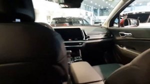 Смотрю новый Киа Спортейдж 5. Подвох в цене.