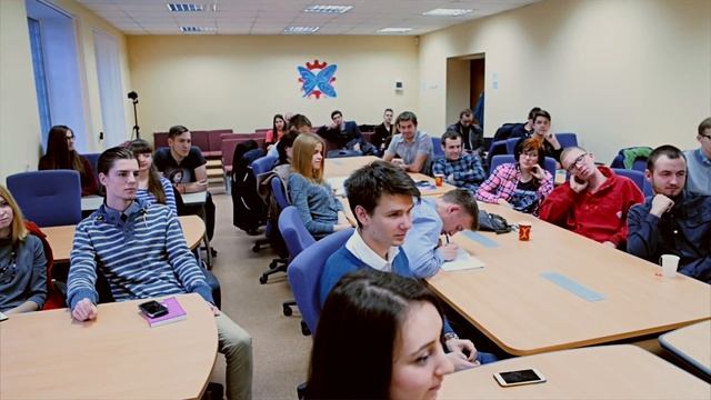 «Роль гражданского общества в будущем Украины»: лекция Андрея Круглашова смотреть онлайн