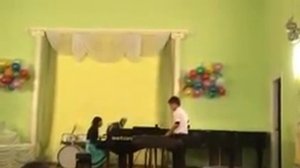 Назарова Фатима и Назаров Сегран. Чайковский "Сладкая грёза"на ксилофоне