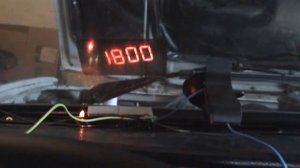 Цифровой тахометр с множеством настроек и Shift Light