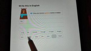 Студент русского языка (АСМР на русском от иностранца Duolingo)